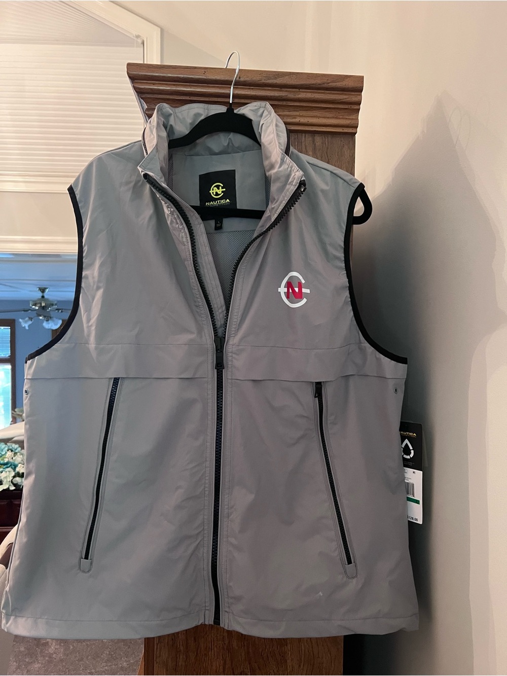 NWT Nautica Competition Men’s L Gray Hooded Windbreaker Vest J27608 $128 MSRP